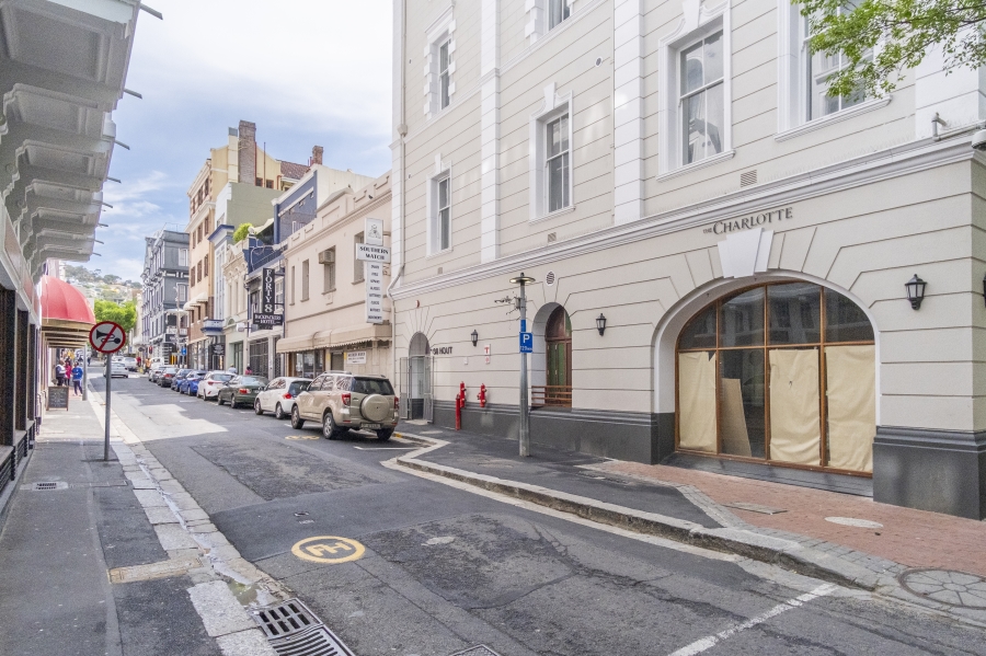 1 Bedroom Property for Sale in Cape Town City Centre Western Cape